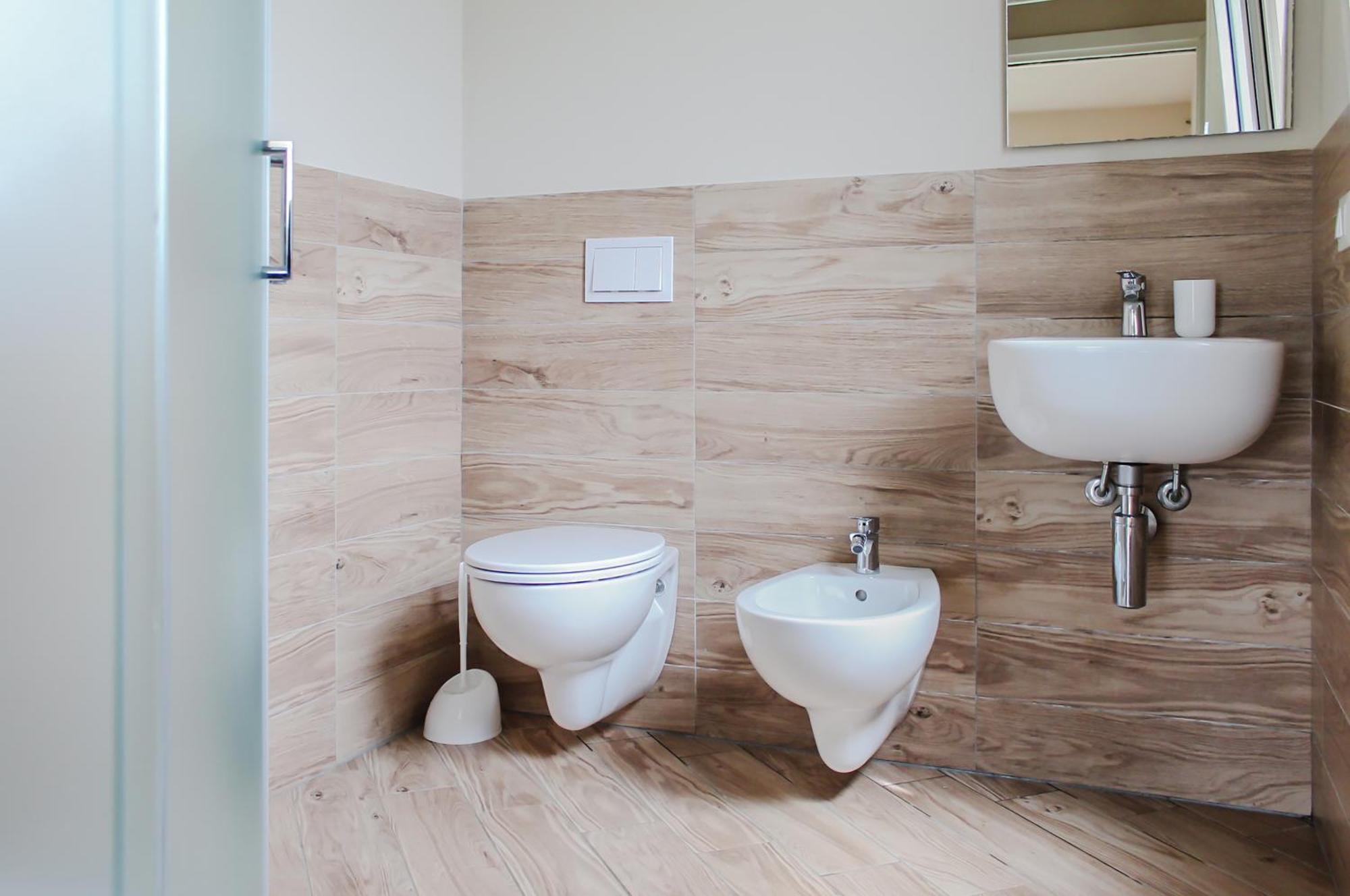 Modern Home With Private Parking Near The Station! Lucca Eksteriør billede